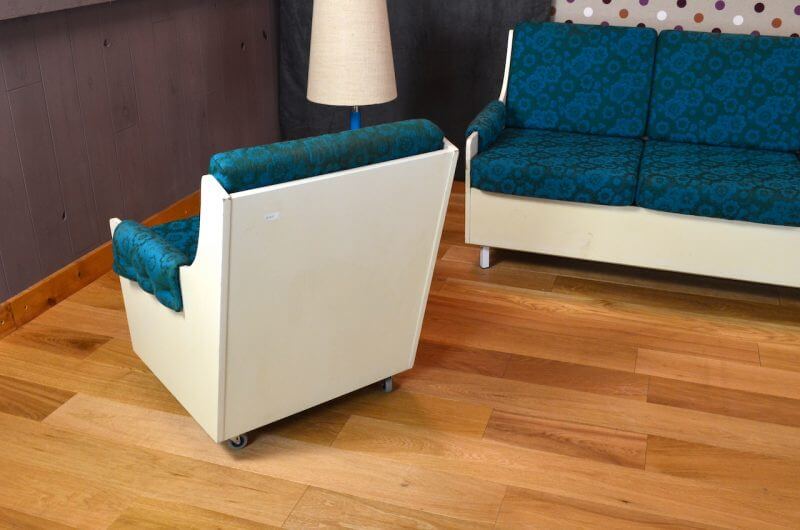 Salon design banquette et fauteuil vintage 1960 ... Banquette désign Salon