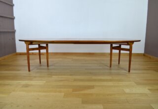 Table-Danoise-en-teck-Arne-Vodder-Edité-par-Sibast-vintage-1960-ligne