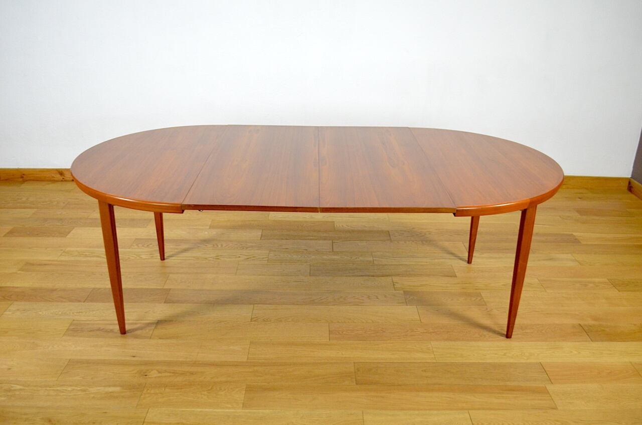 Table escamotable en teck - 1960