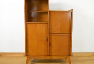 Meuble Secrétaire en Chêne Doré Vintage 1950 / 1960